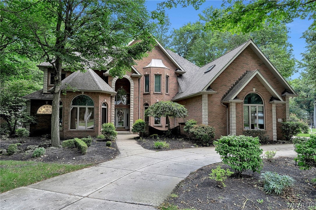 9683 Cobblestone Drive — photo