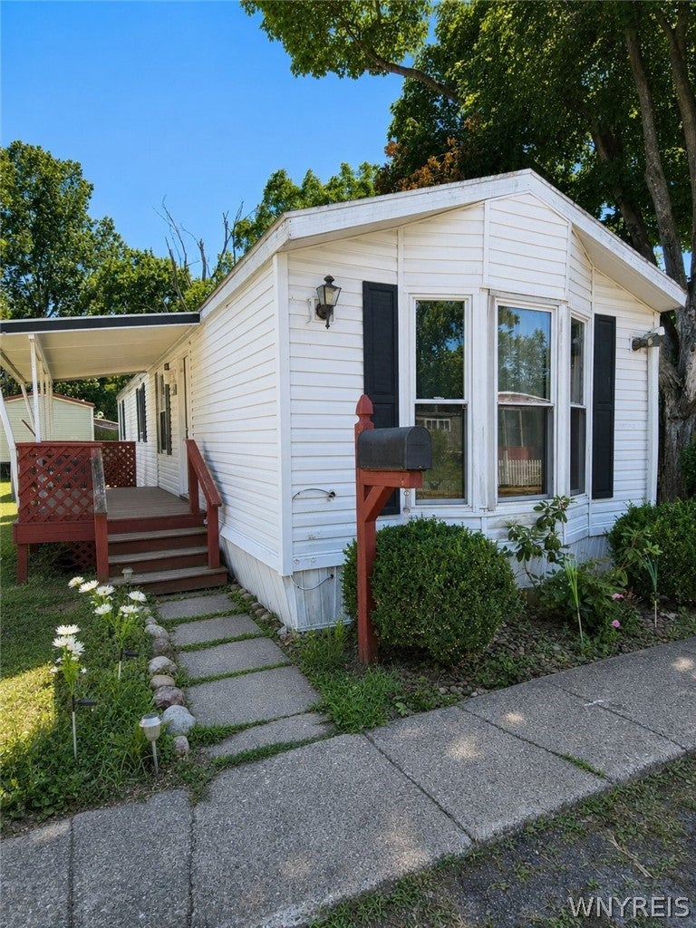 7898 Boston State Road 23 — photo