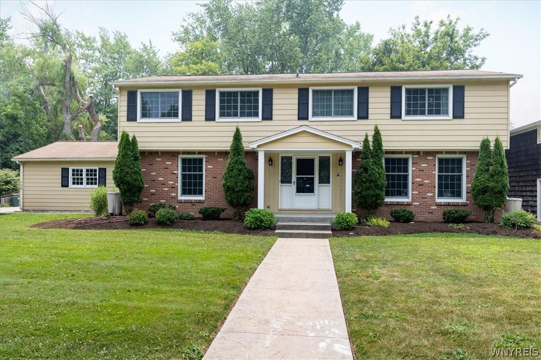 181 Halwill Aka 40 Parkledge Drive — photo