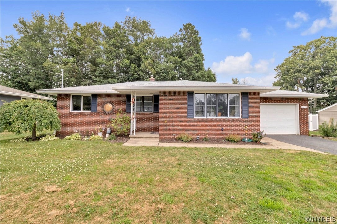 4294 Beetow Drive — photo