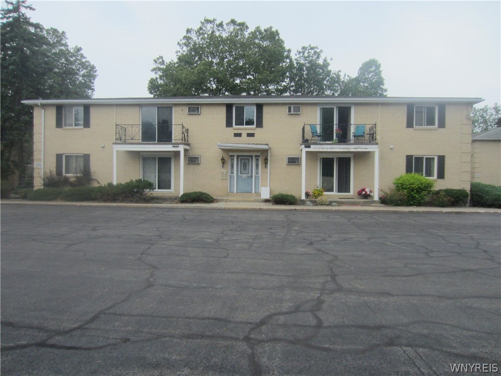 1176 Indian Church Road 24 — photo
