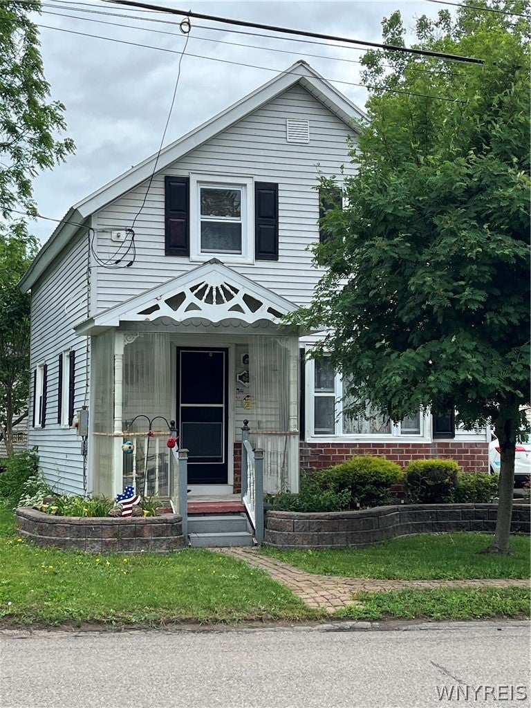 187 Woodward Avenue — photo