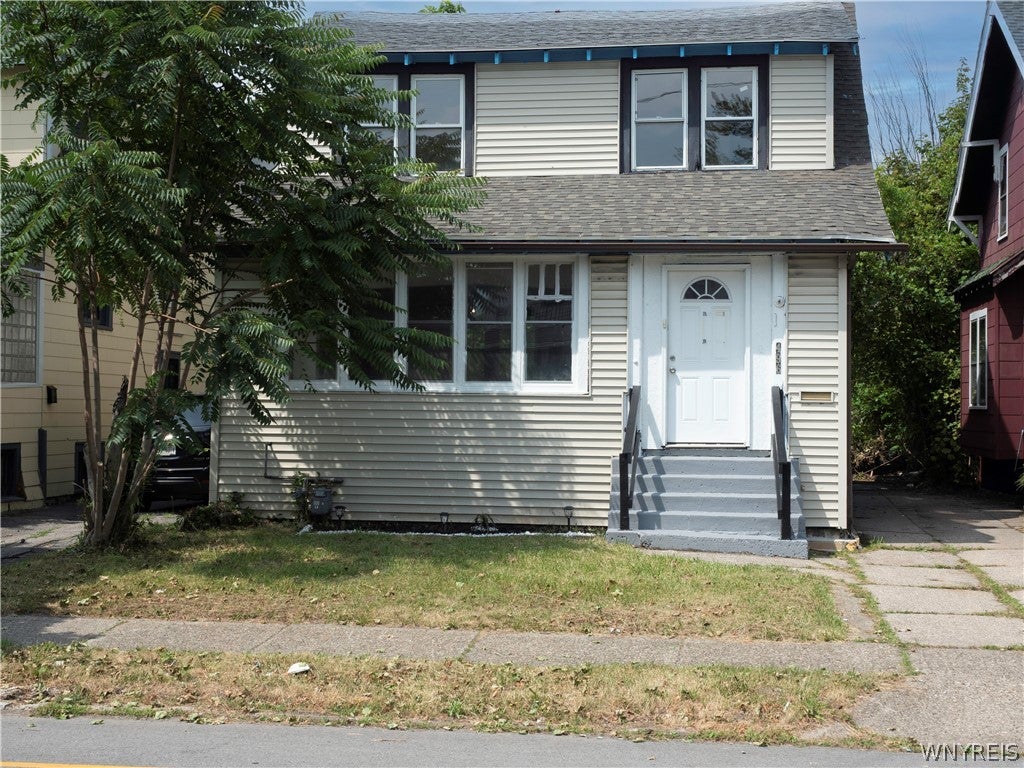496 E Amherst Street — photo