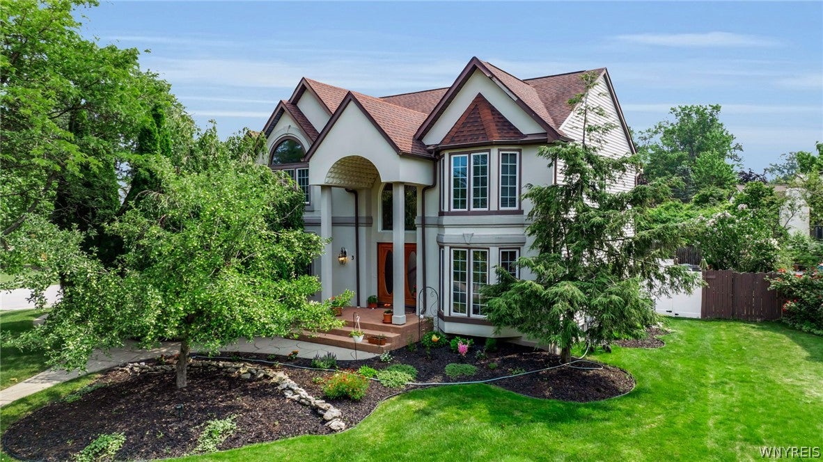 3 Silver Maple Court — photo