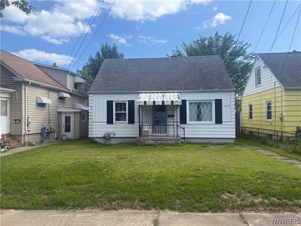 2769 Falls Street — photo