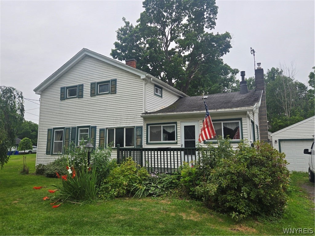 1608 N Lyndonville Road — photo