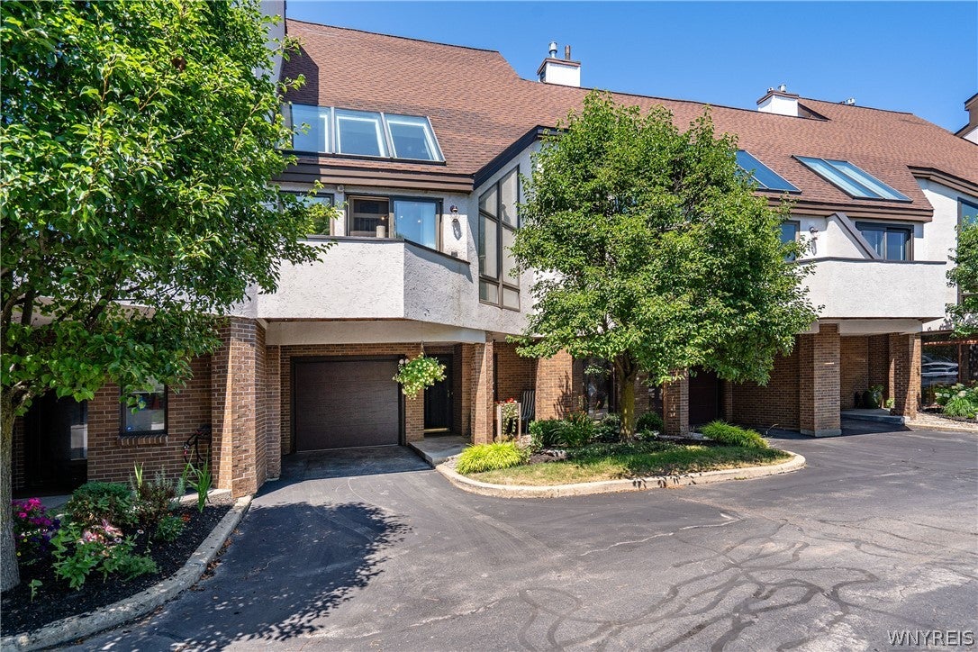 15 Harbour Pointe — photo