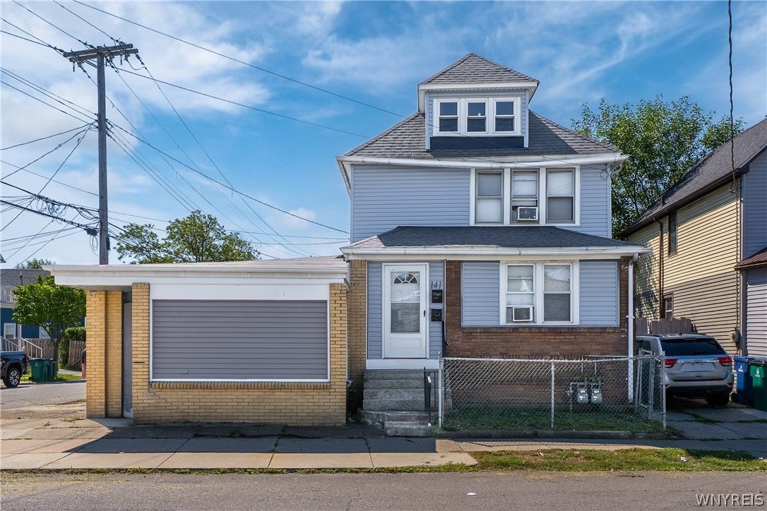 141 Esser Avenue — photo