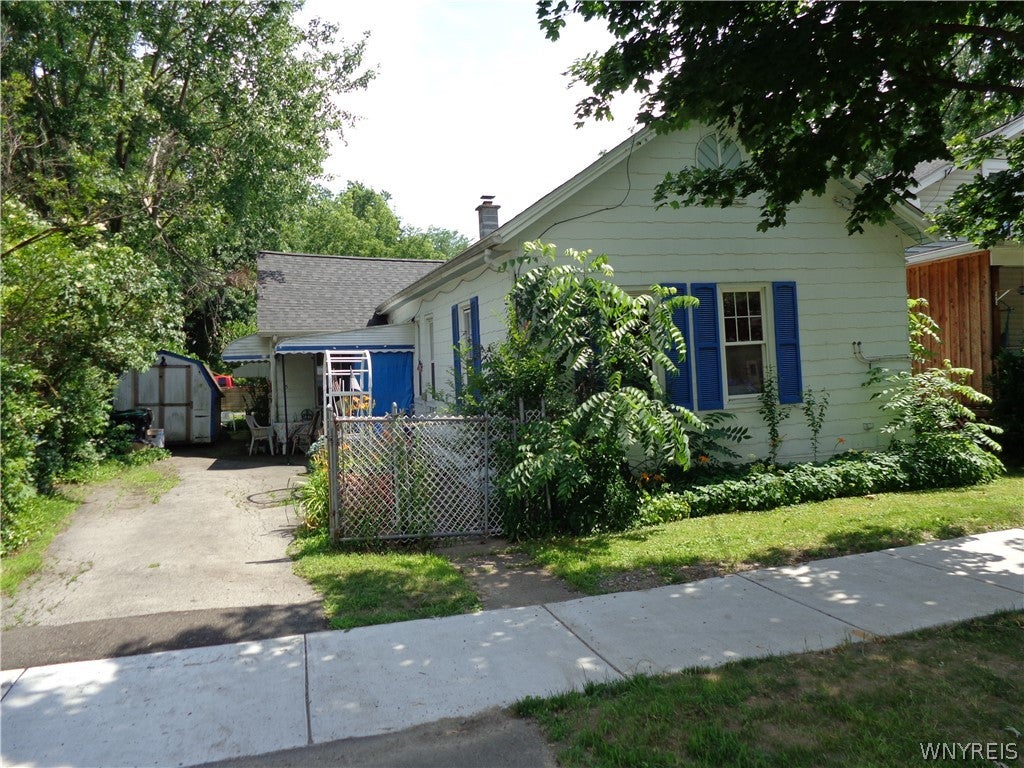 95 Fletcher Street — photo