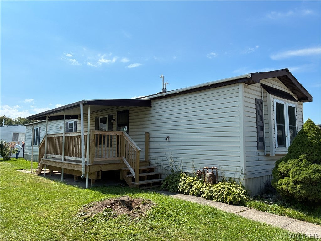 6035 #43 Willowbend S Transit Road 43 — photo
