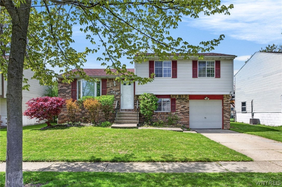 266 Peppertree Drive — photo