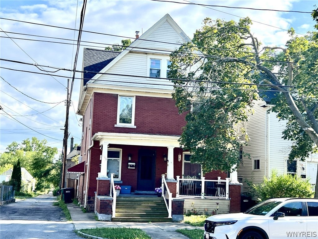 915 Ferry Avenue — photo