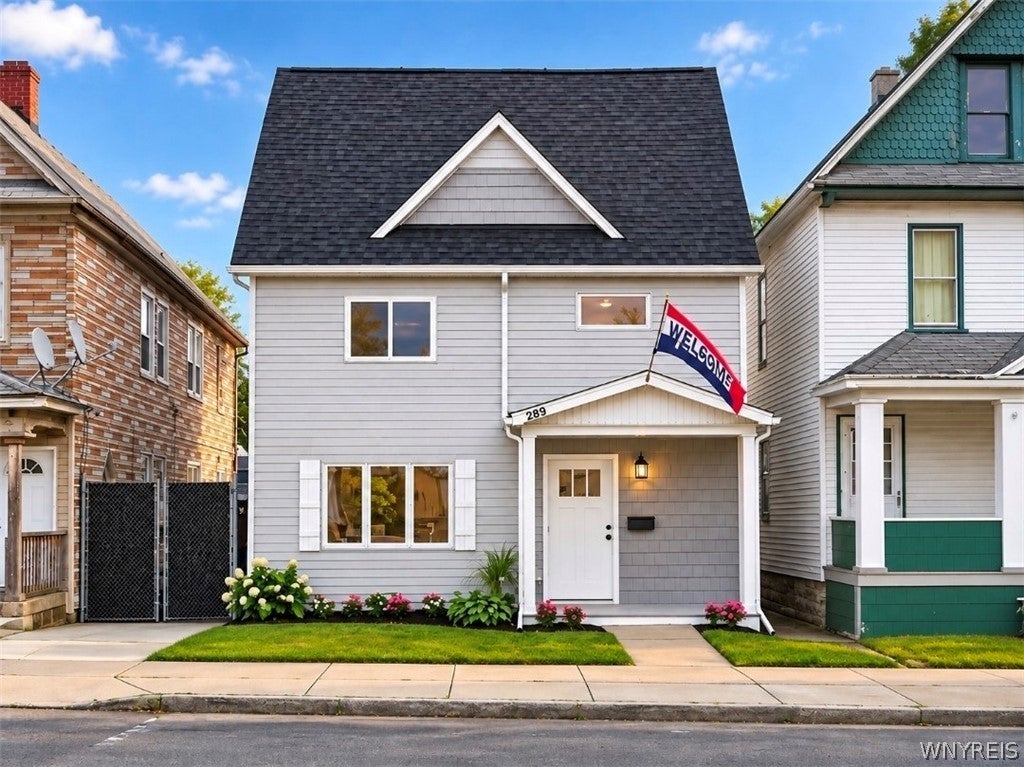 289 Babcock Street — photo