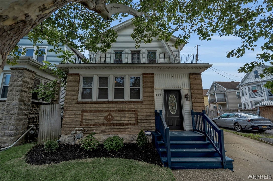 163 Taunton Place — photo
