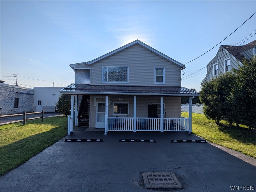 1827 Willard Street — photo