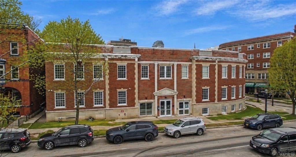 40 North Street 102 — photo