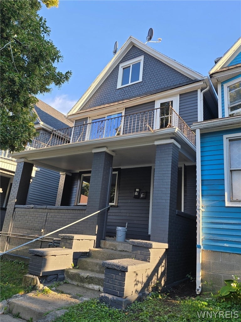 325 Breckenridge Street — photo