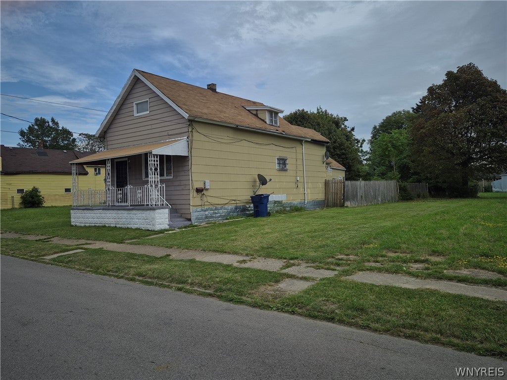 131 Ashley Street — photo