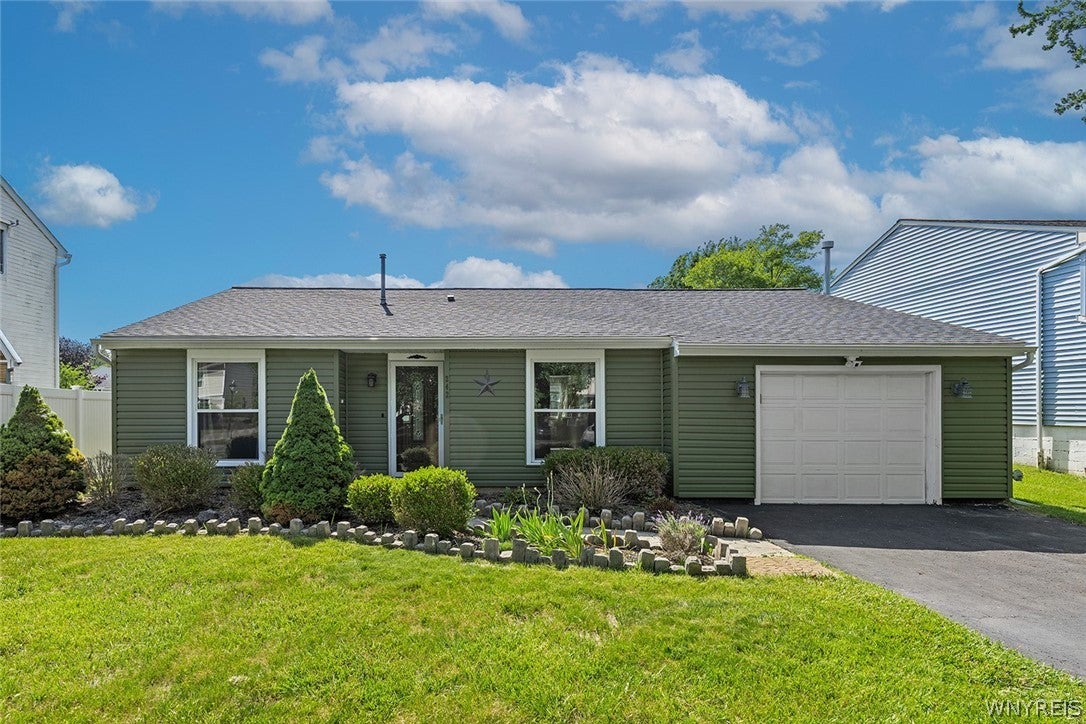 242 Sundridge Drive — photo