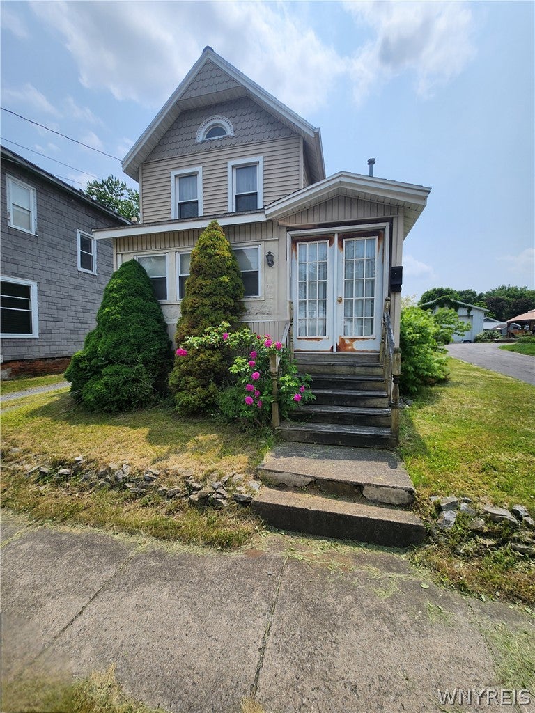 409 W Main Street — photo