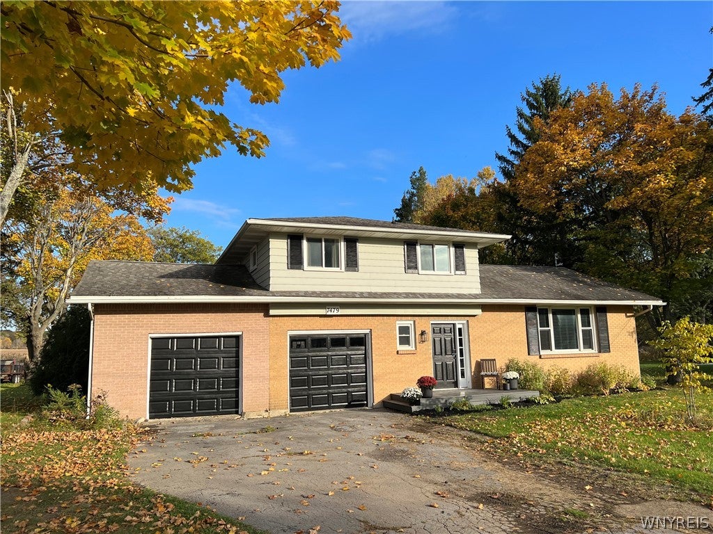 7479 Sisson Highway — photo