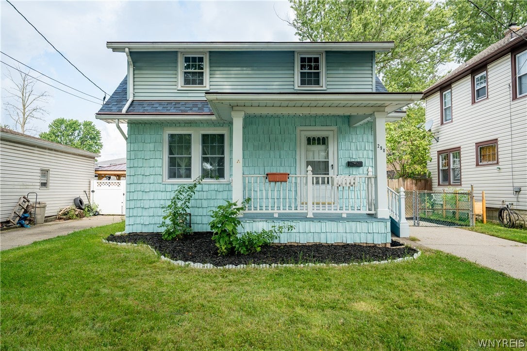 290 Fredericka Street — photo