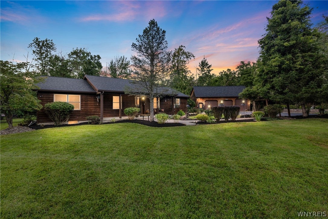 5900 Creekview Drive — photo