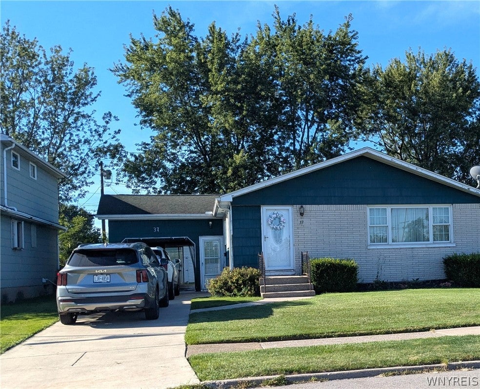 37 Moorman Drive — photo