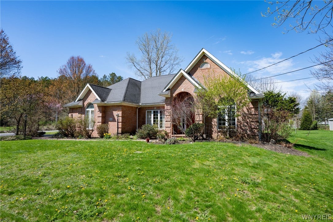 111 Dellwood Drive — photo