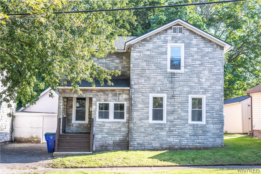 104 E Oak Orchard Street — photo