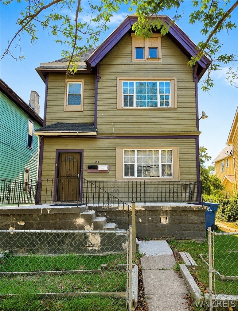 162 14th Street — photo