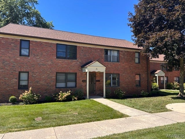 3901 Main Street 8a — photo