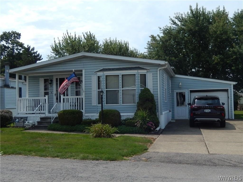 37 Brookridge Drive — photo