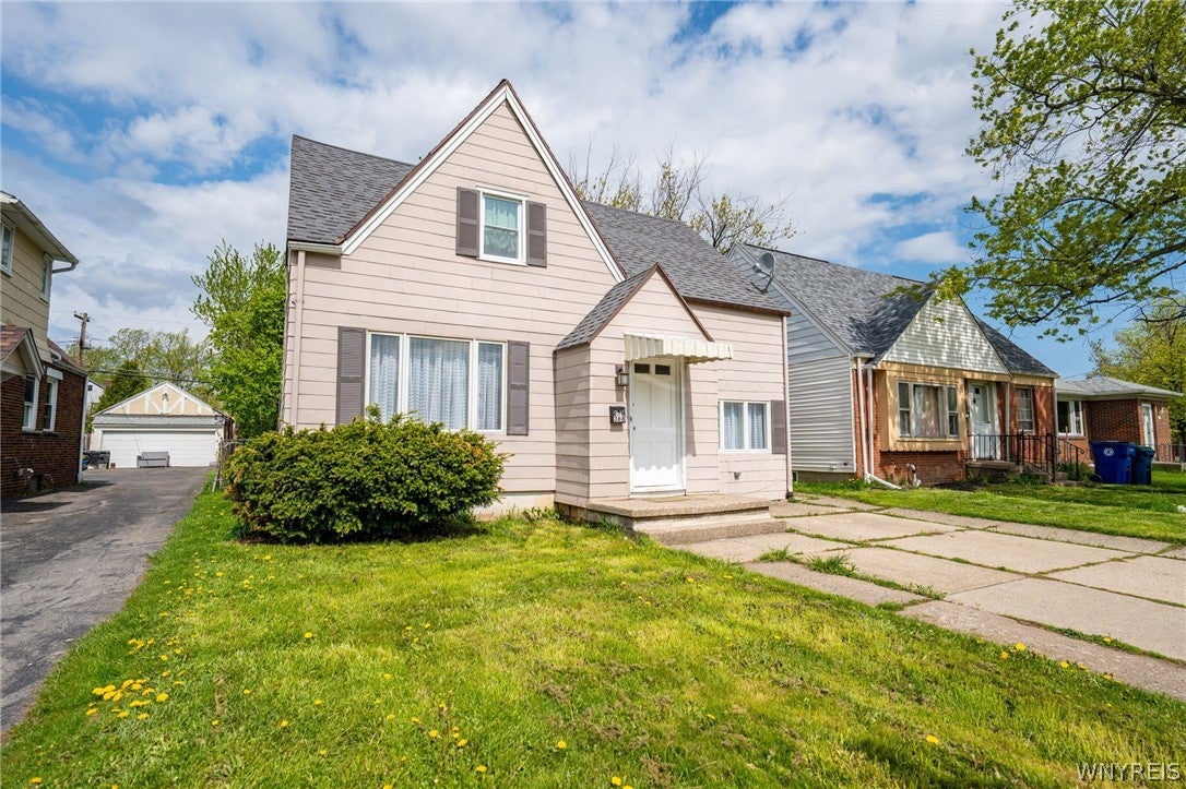 368 Grover Cleveland Highway — photo