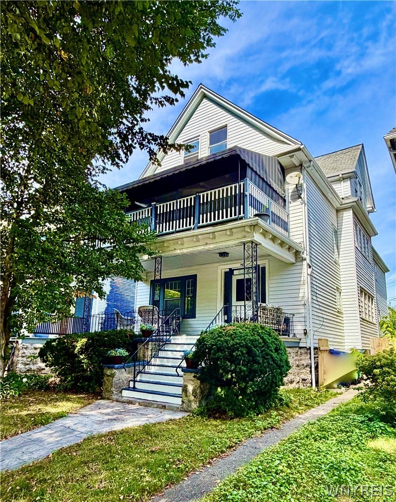 707 Columbus Parkway — photo