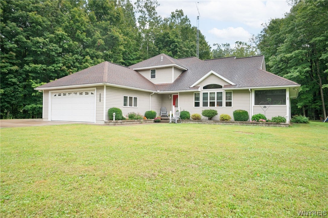 10985 Gowanda State Road — photo