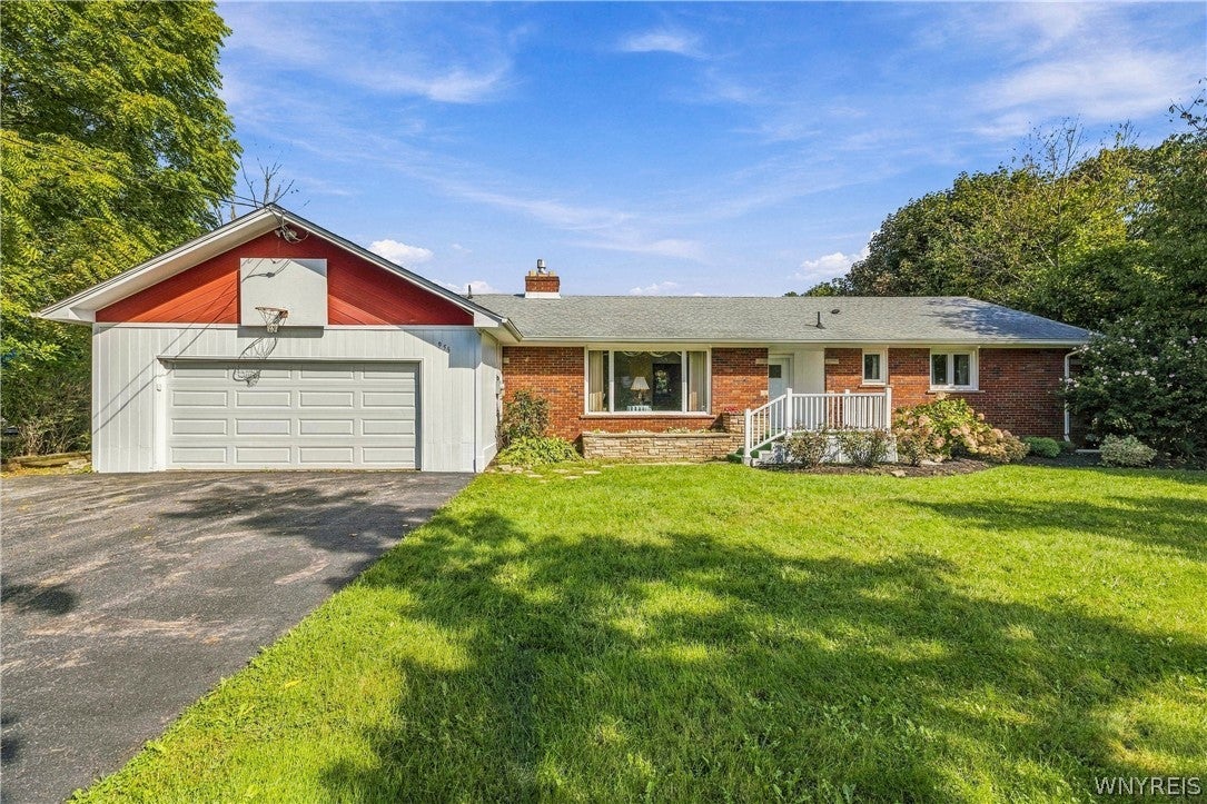 955 Elliott Drive — photo