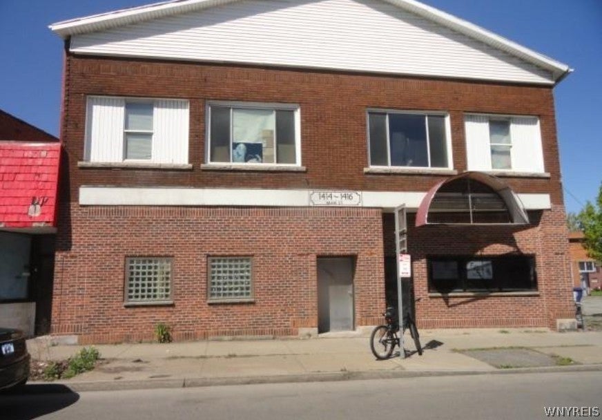 1414 Main Street — photo