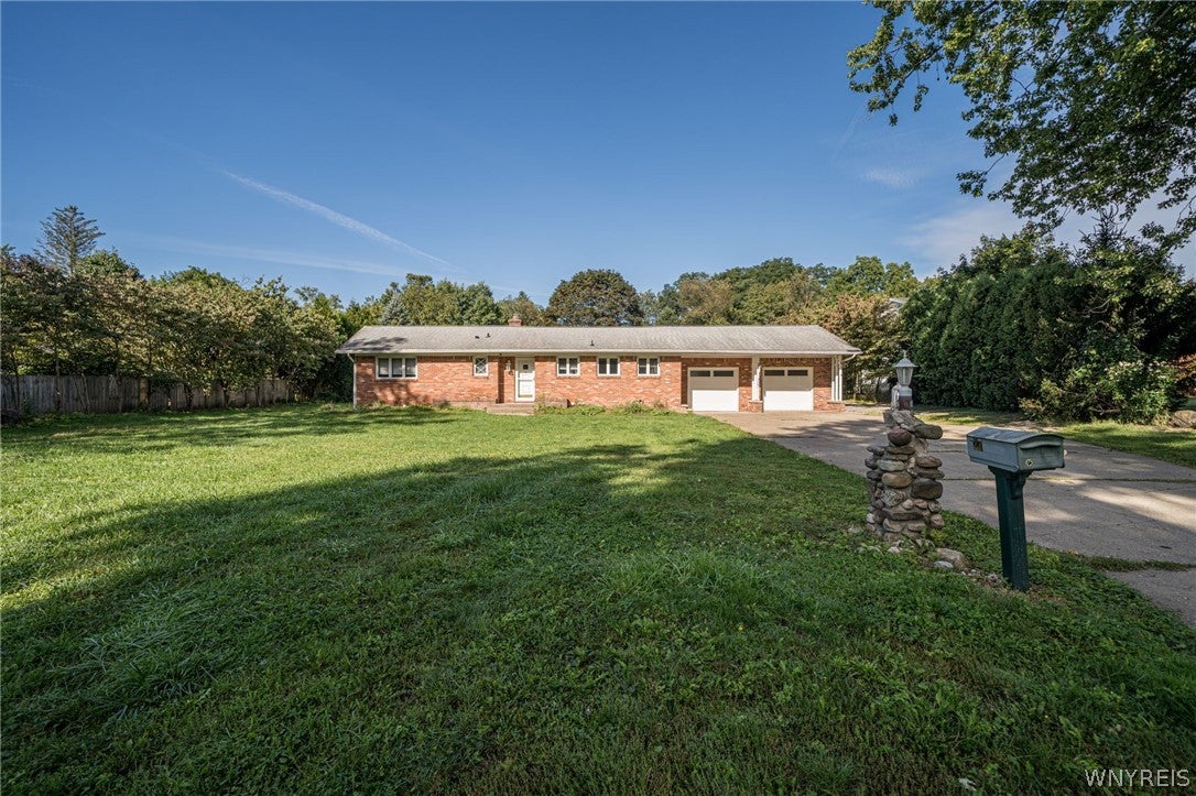 27 Woodview Drive — photo