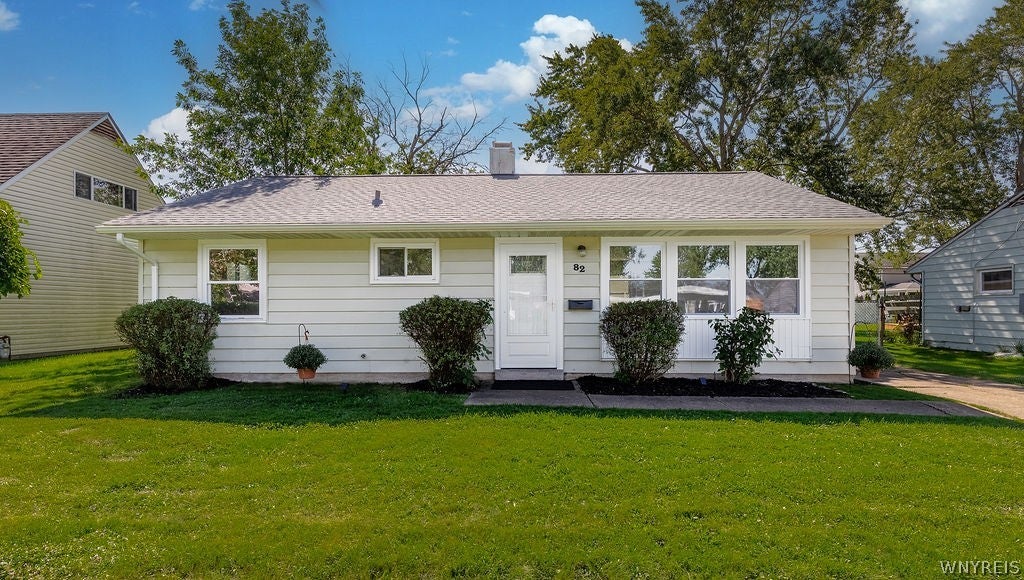 82 Riverdale Drive — photo