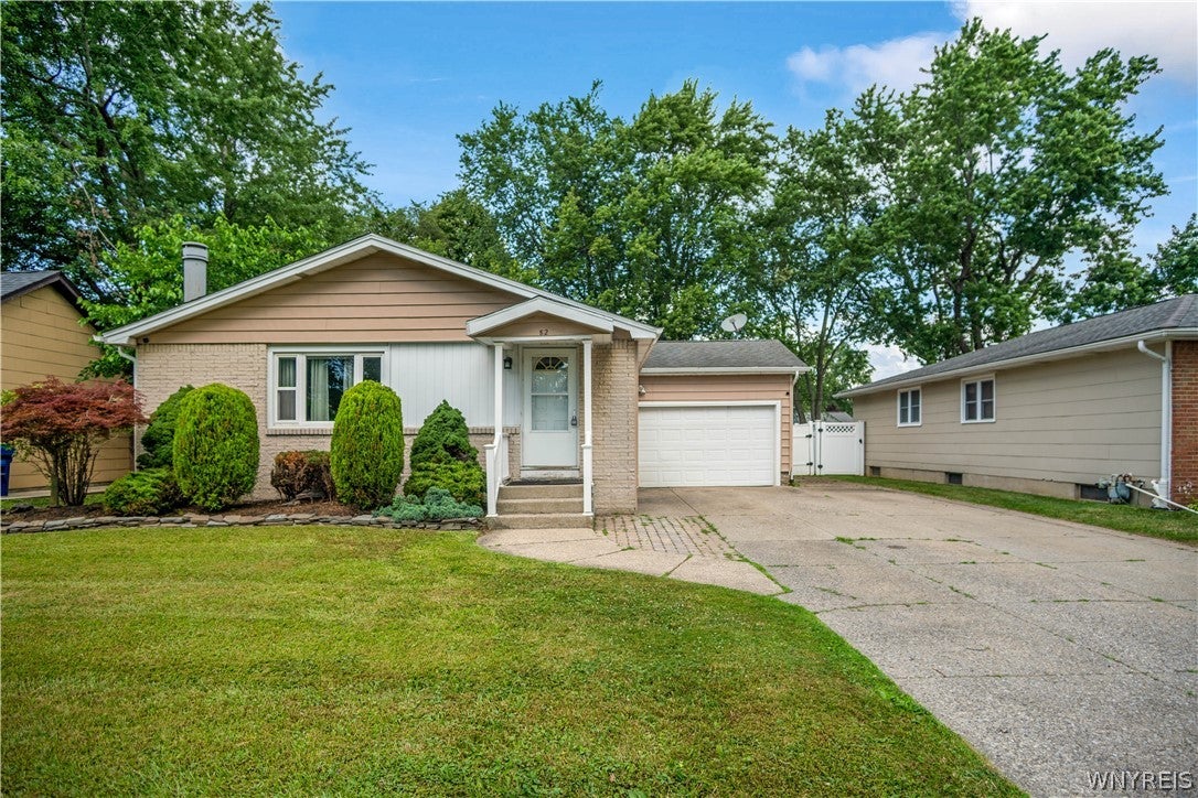 82 Bucyrus Drive — photo