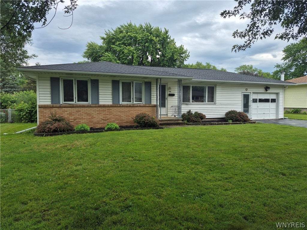 66 Landau Drive — photo