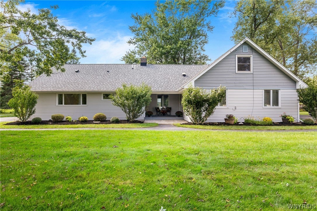 2 Nashua Court — photo