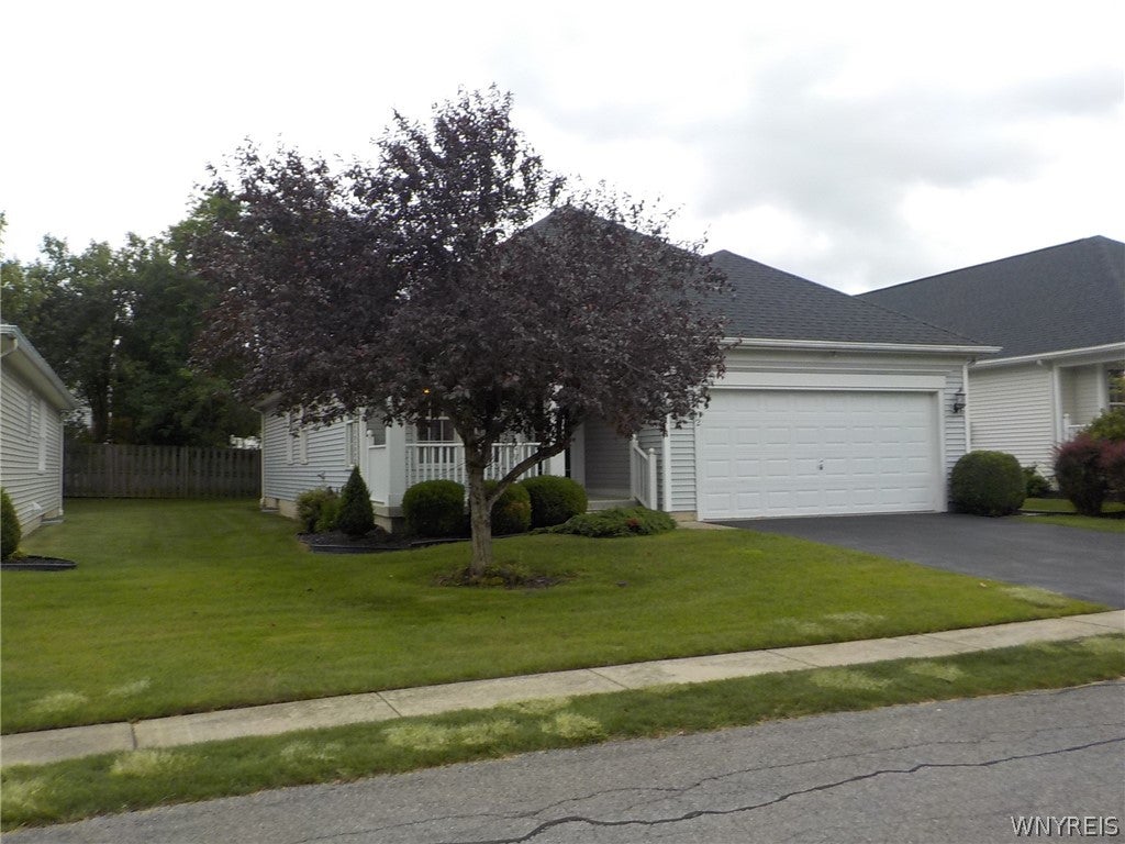 12 Rushford Hollow Drive — photo