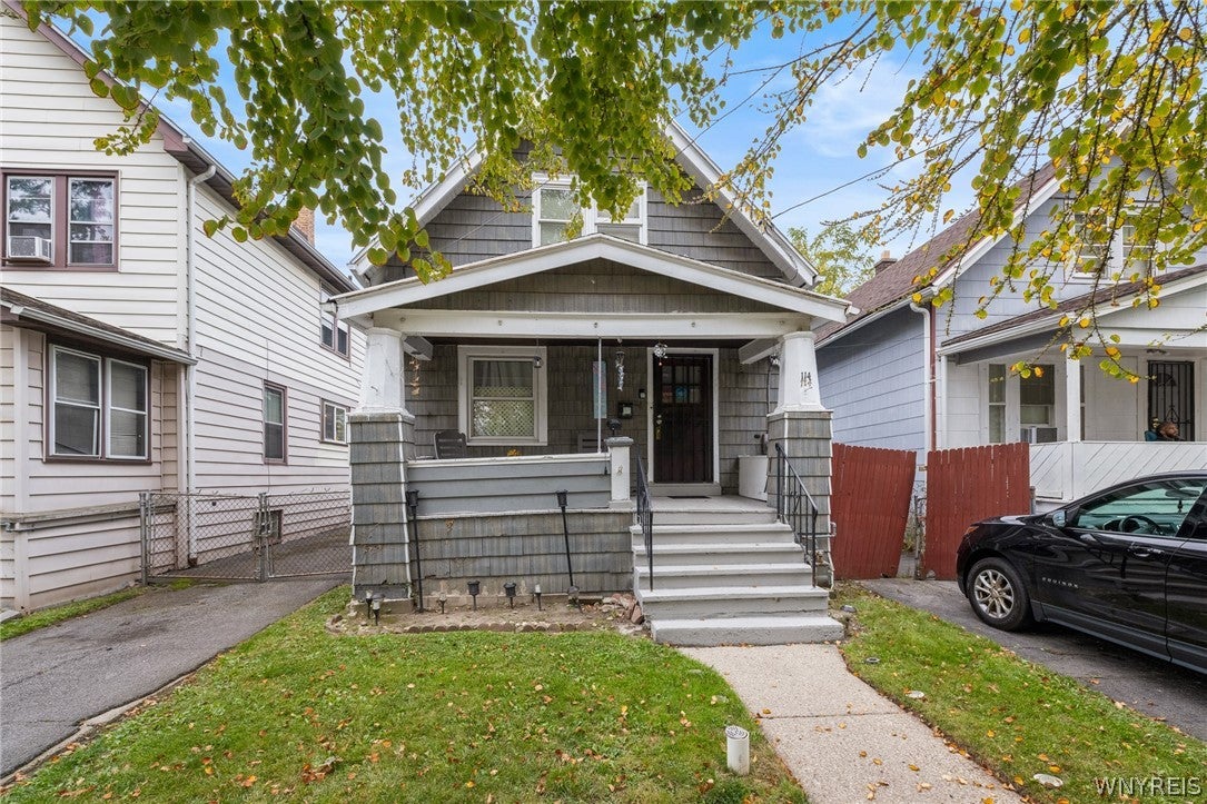 114 Erb Street — photo