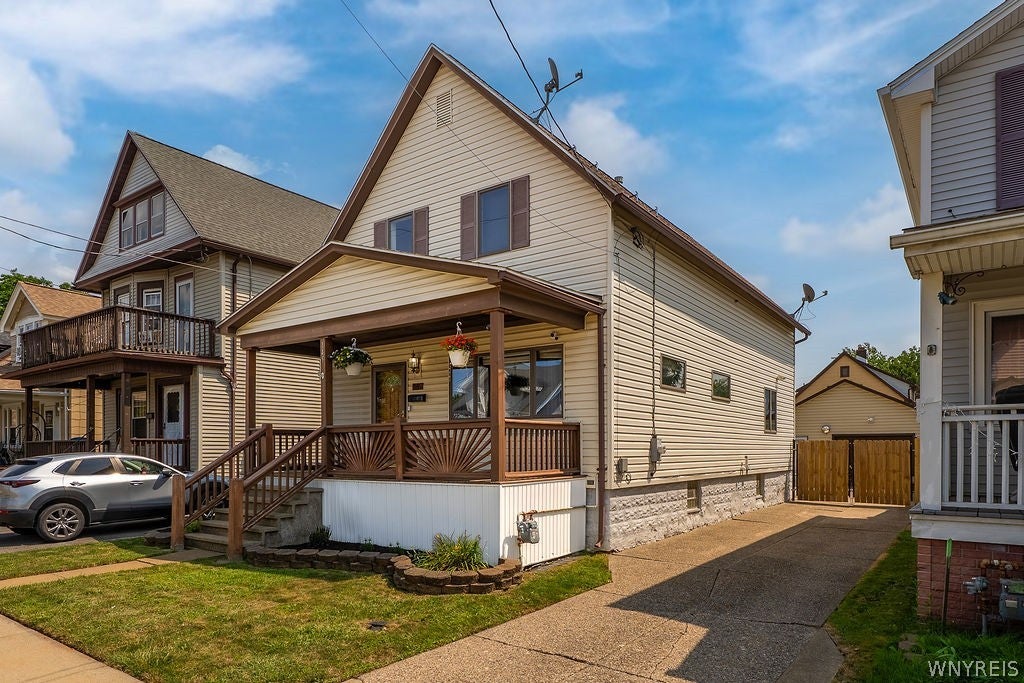 145 Ryan Street — photo