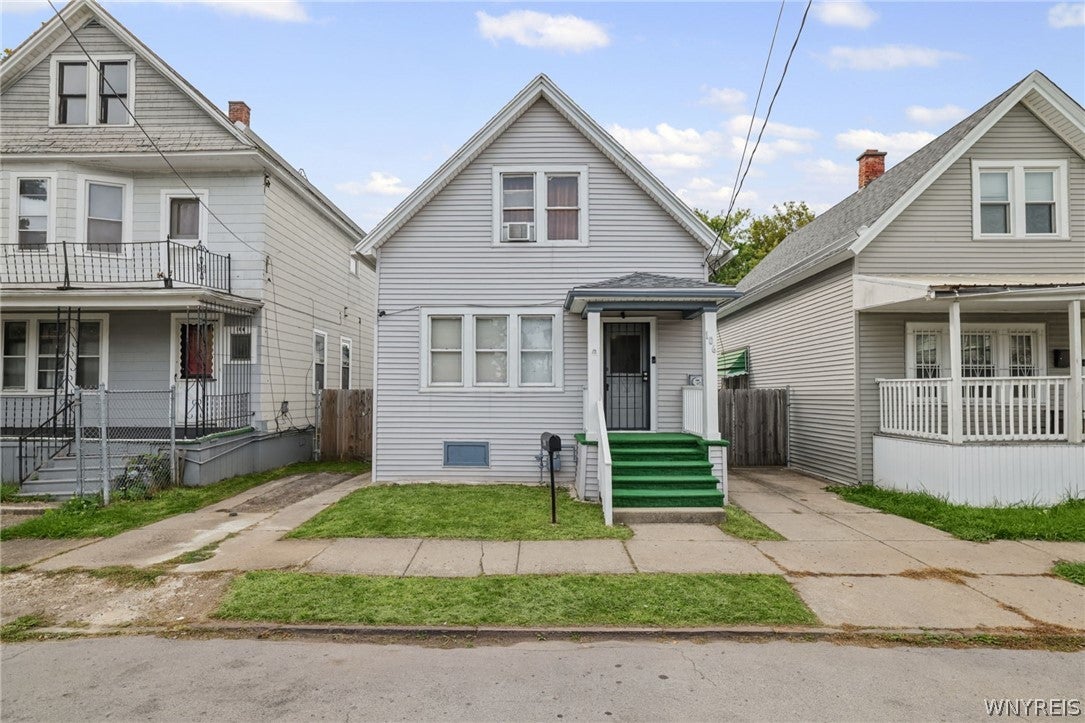 106 Hirschbeck Street — photo