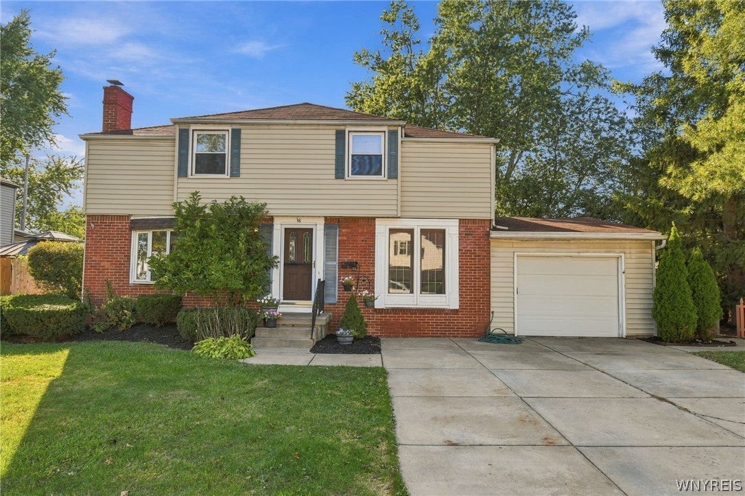 38 Eastvale Court — photo
