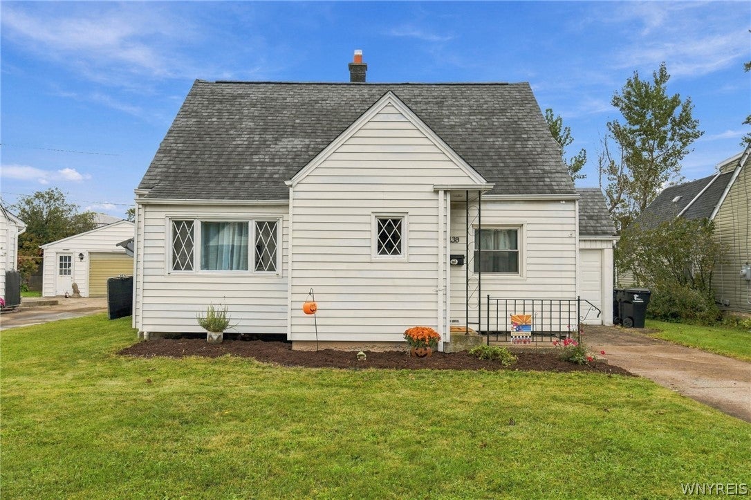 138 Woodland Drive — photo