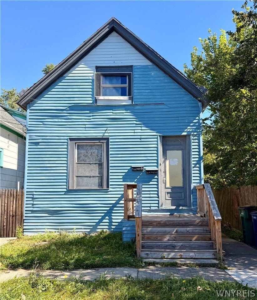 239 Gorton Street — photo